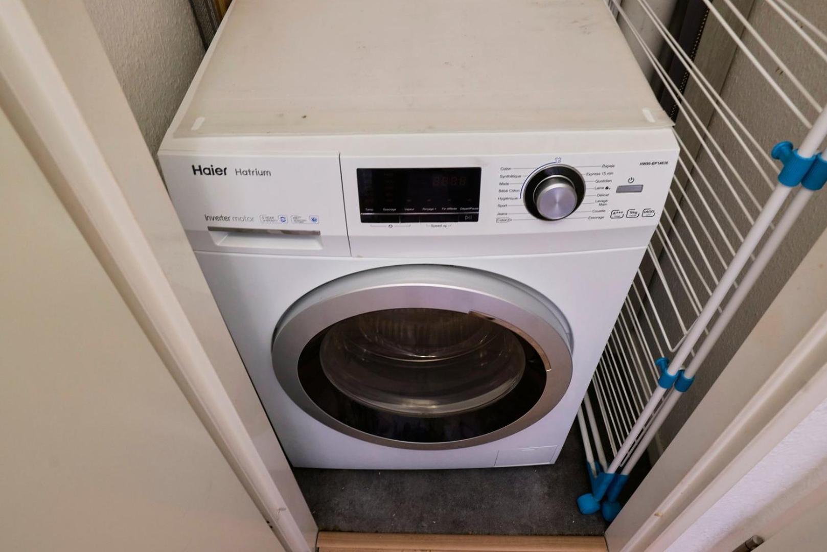 1 Bedroom Apartment Near Metro, Shops & Schools Lille Dış mekan fotoğraf